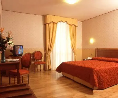 Otel Sul 4*